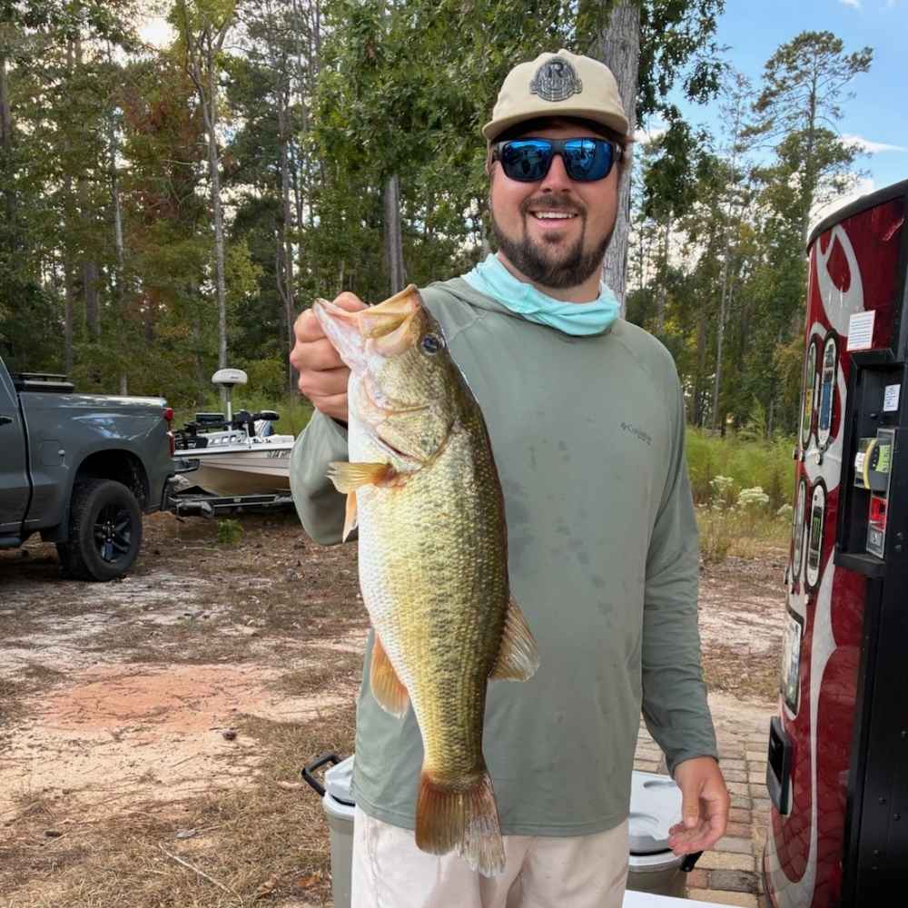 Guide Josh Rockefeller with a good largemouth caught this week 