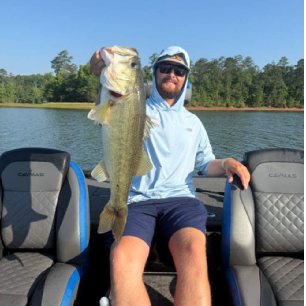 Guide Lane Clark with a nice Hartwell bass