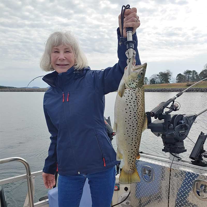 AHQ INSIDER Lake Jocassee (SC) 2022 Week 12 Fishing Report – Updated March 25