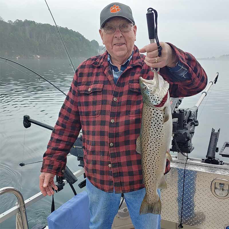 AHQ INSIDER Lake Jocassee (SC) Spring 2022 Fishing Report – Updated March 1